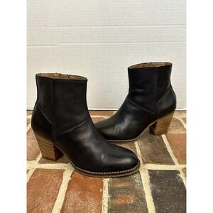 House of Harlow 1960 Black Leather Ankle Boots Block High Heel Women's 6.5